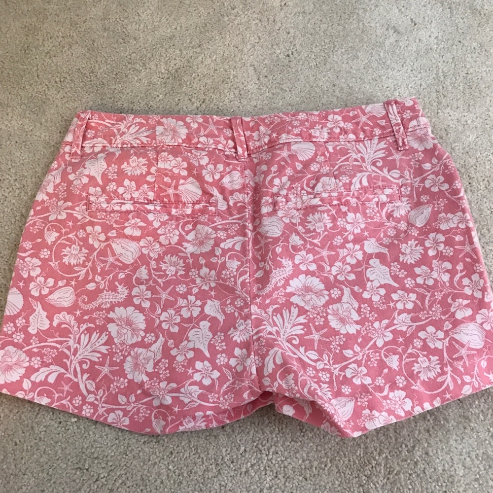 Pink patterned shorts - Picture 2 of 3